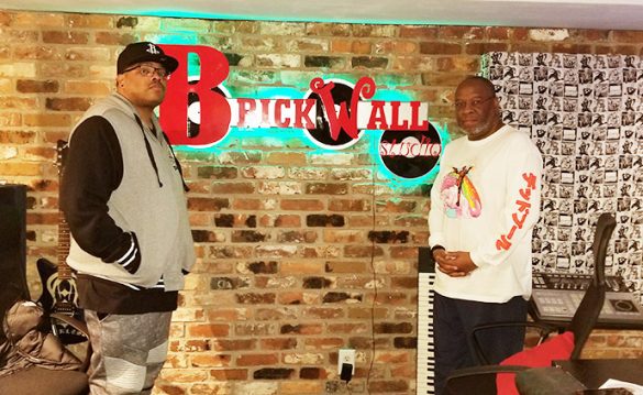 Clizzy Houston Svg%3E